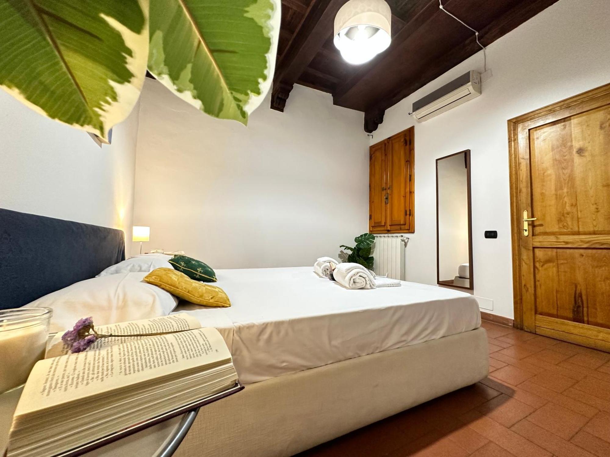 Luxurious View On Santa Croce Διαμέρισμα Φλωρεντία Εξωτερικό φωτογραφία